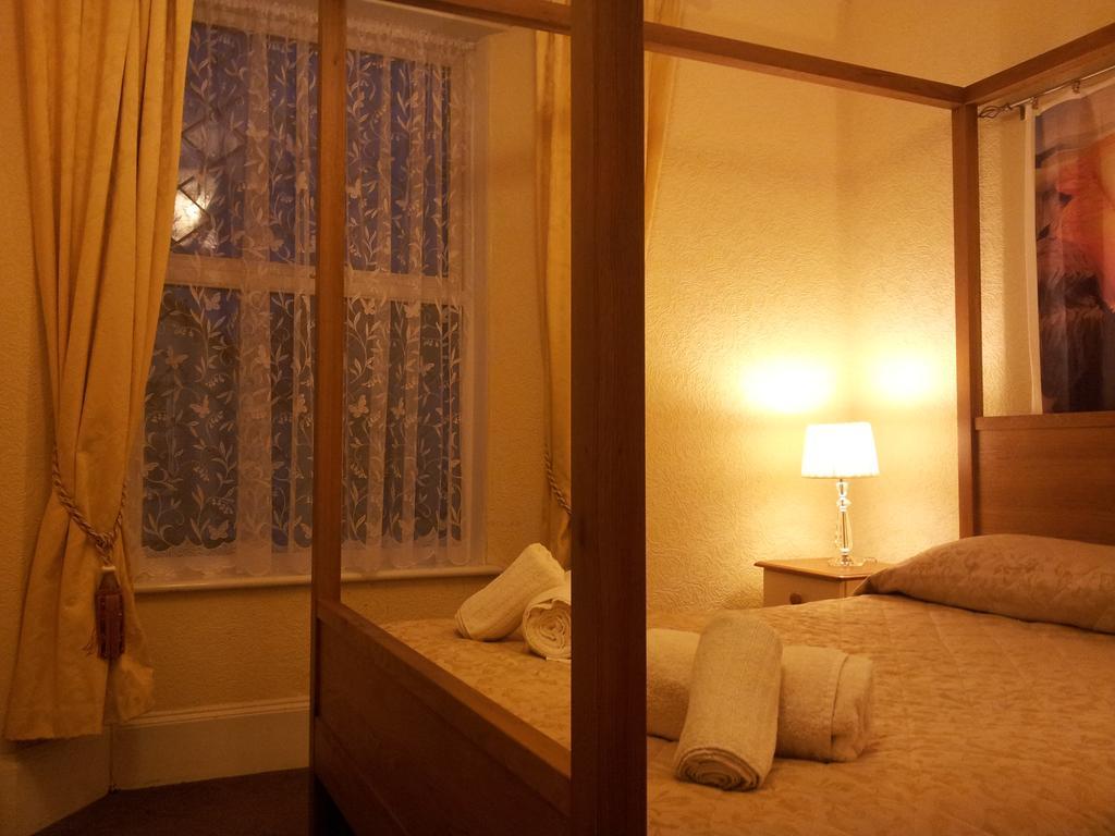 Tintagel Arms Bed And Breakfast Esterno foto